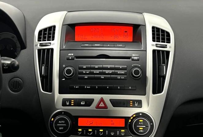 Kia Ceed I с пробегом 2008 года, цена 900 000 рублей, 130765 км, хэтчбек, Автокод Объявления