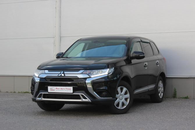Mitsubishi Outlander III Рестайлинг 3 с пробегом 2019 года, цена 1 937 000 рублей, 137976 км, внедорожник, Автокод Объявления