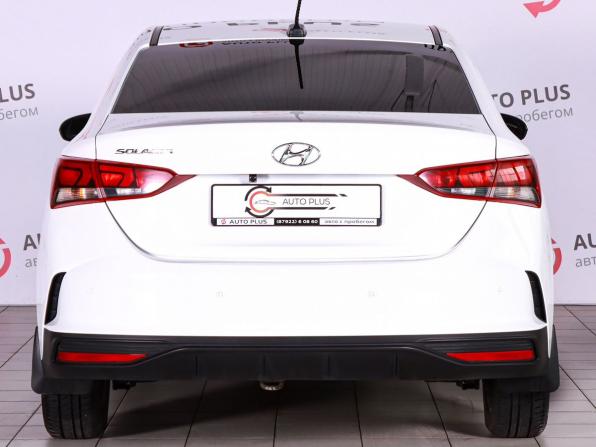 Hyundai Solaris II Рестайлинг с пробегом 2021 года, цена 1 630 000 рублей, 65400 км, седан, Автокод Объявления