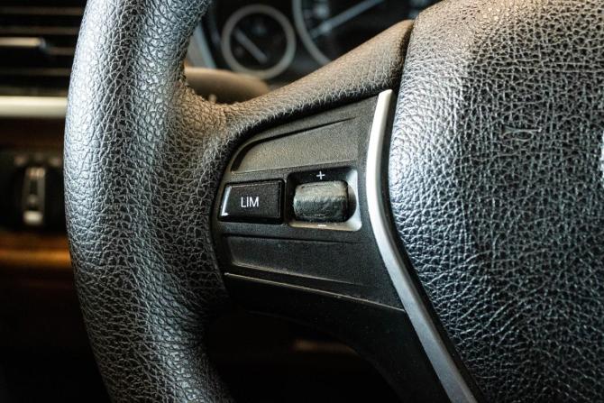 BMW 3 серии VI (F3x) с пробегом 2013 года, цена 1 365 000 рублей, 183299 км, лифтбек, Автокод Объявления