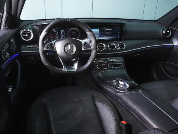 Mercedes-Benz E-Класс AMG V (W213) с пробегом 2018 года, цена 3 450 000 рублей, 169558 км, седан, Автокод Объявления