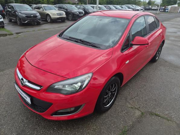 Opel Astra J Рестайлинг с пробегом 2012 года, цена 830 000 рублей, 109343 км, седан, Автокод Объявления