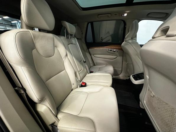 Volvo XC90 II Рестайлинг 1 с пробегом 2022 года, цена 4 330 000 рублей, 76665 км, внедорожник, Автокод Объявления