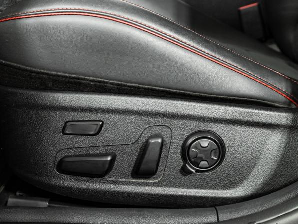 Kia Stinger I Рестайлинг с пробегом 2022 года, цена 3 240 000 рублей, 49000 км, лифтбек, Автокод Объявления