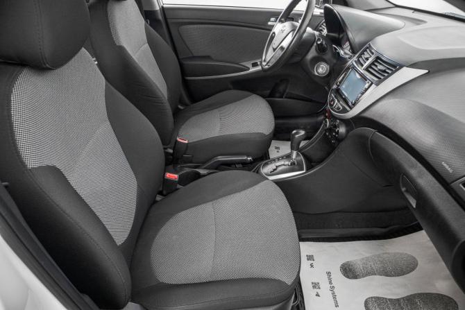 Hyundai Solaris I с пробегом 2013 года, цена 819 000 рублей, 224000 км, седан, Автокод Объявления