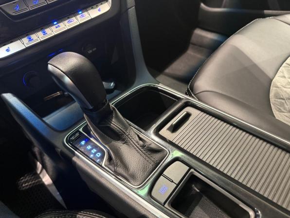Hyundai Sonata VII (LF) Рестайлинг с пробегом 2019 года, цена 1 620 000 рублей, 135000 км, седан, Автокод Объявления