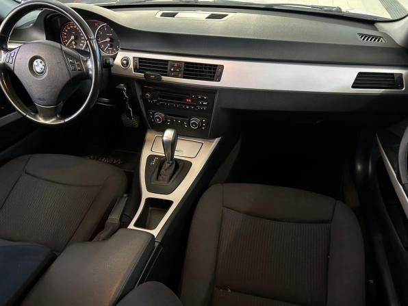 BMW 3 серии V (E90/E91/E92/E93) Рестайлинг с пробегом 2011 года, цена 917 000 рублей, 293182 км, седан, Автокод Объявления