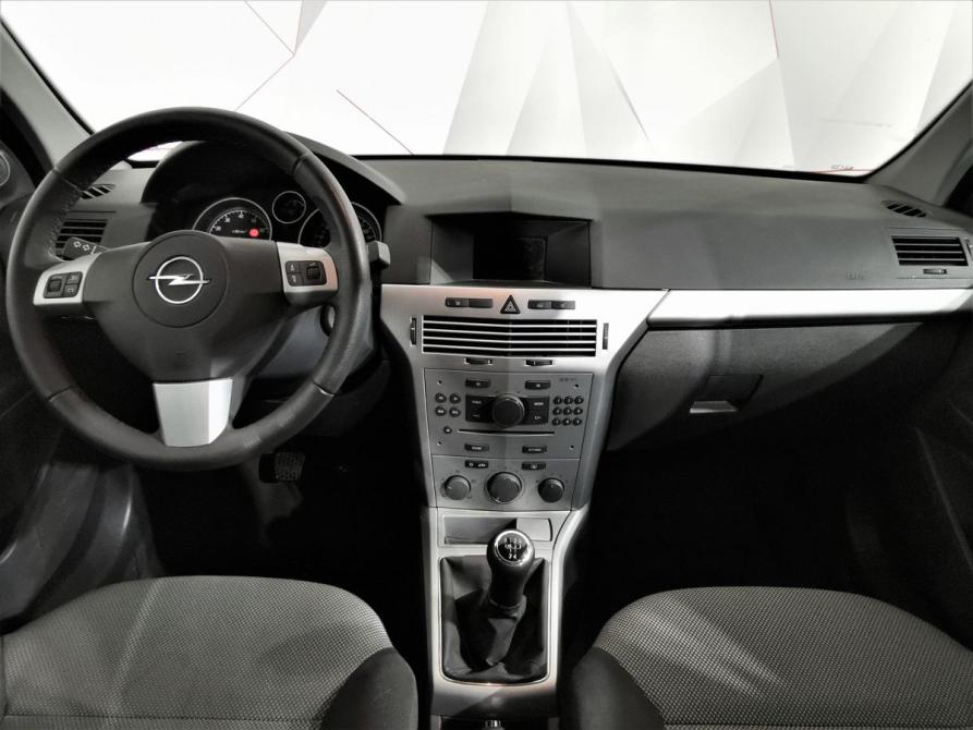 Opel Astra H Рестайлинг Москва  - изображение 13
