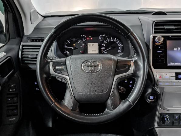 Toyota Land Cruiser Prado 150 Series Рестайлинг 2 с пробегом 2019 года, цена 5 250 000 рублей, 95654 км, внедорожник, Автокод Объявления