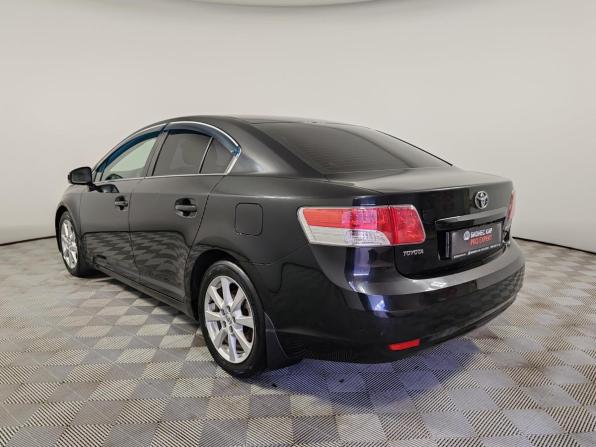 Toyota Avensis III с пробегом 2011 года, цена 1 035 000 рублей, 175542 км, седан, Автокод Объявления