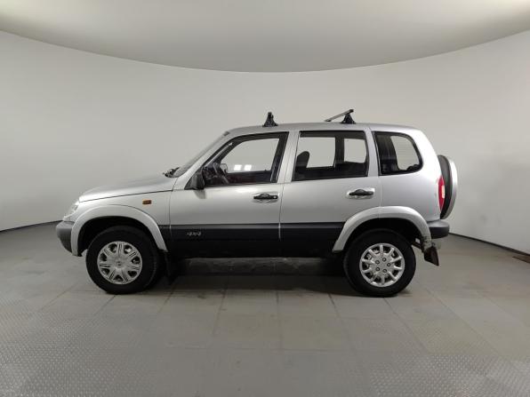 Chevrolet Niva I Рестайлинг с пробегом 2009 года, цена 415 000 рублей, 178698 км, внедорожник, Автокод Объявления