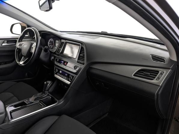Hyundai Sonata VII (LF) Рестайлинг с пробегом 2018 года, цена 1 925 000 рублей, 86038 км, седан, Автокод Объявления