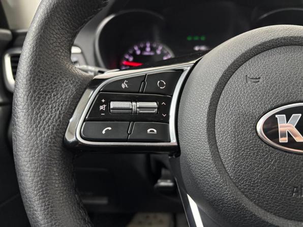 Kia Optima IV Рестайлинг с пробегом 2018 года, цена 2 060 000 рублей, 138736 км, седан, Автокод Объявления