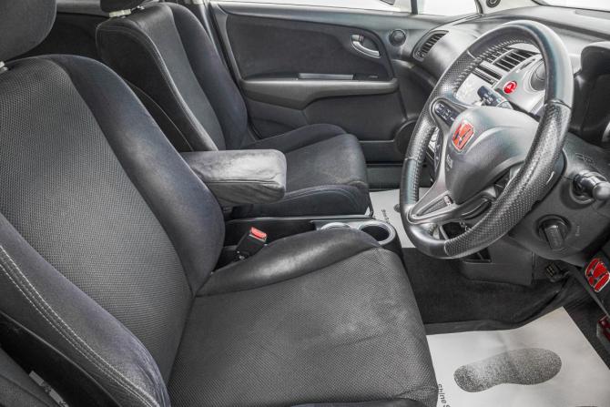 Honda Stream II с пробегом 2007 года, цена 999 000 рублей, 328000 км, компактвэн, Автокод Объявления