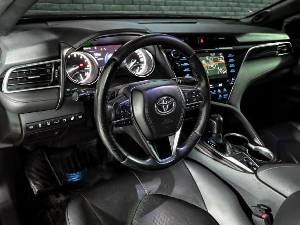 Toyota Camry VIII (XV70) с пробегом 2018 года, цена 2 760 000 рублей, 96261 км, седан, Автокод Объявления