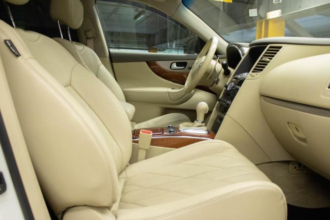 Infiniti QX70 с пробегом 2014 года, цена 2 299 000 рублей, 163220 км, внедорожник, Автокод Объявления