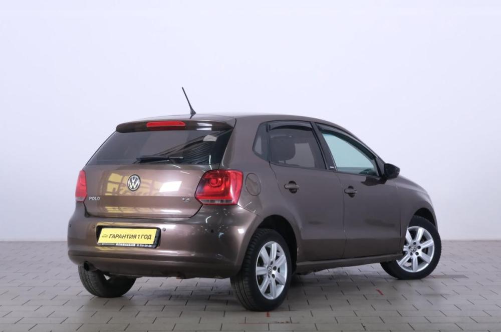 Volkswagen Polo V Омск  - изображение 7