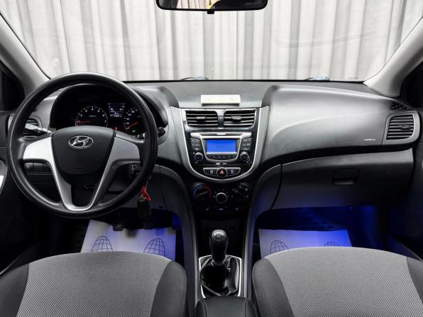 Hyundai Solaris I с пробегом 2011 года, цена 649 000 рублей, 173261 км, седан, Автокод Объявления