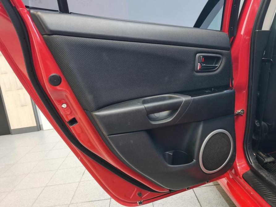 Mazda 3 I (BK) Рестайлинг Барнаул  - изображение 31