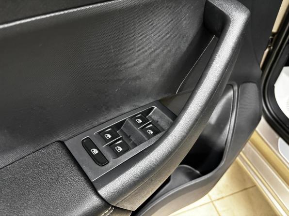 Volkswagen Polo VI с пробегом 2021 года, цена 1 525 000 рублей, 105840 км, лифтбек, Автокод Объявления