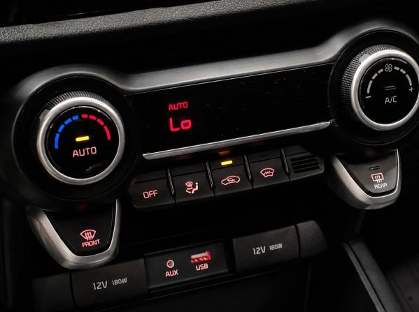 Kia Rio IV с пробегом 2019 года, цена 1 520 000 рублей, 119000 км, хэтчбек, Автокод Объявления