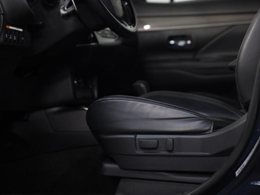 Mitsubishi Outlander III Рестайлинг 3 Санкт-Петербург  - изображение 25