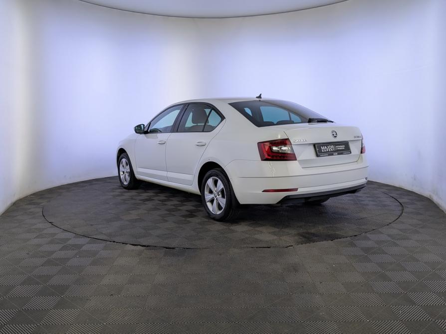 Skoda Octavia III (A7) Рестайлинг Москва  - изображение 7