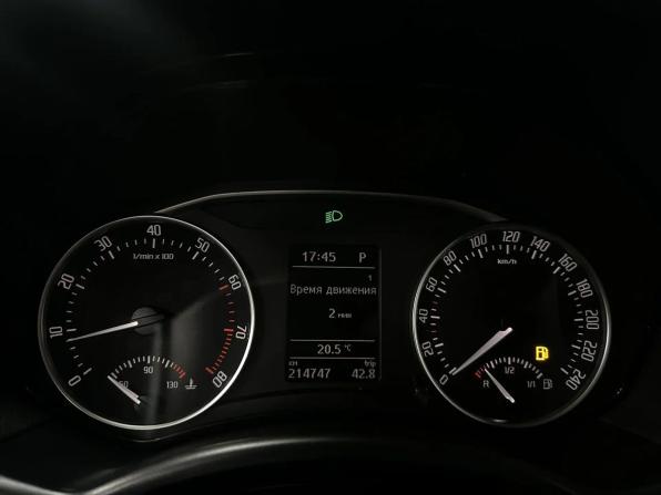 Skoda Octavia II (A5) Рестайлинг с пробегом 2012 года, цена 809 999 рублей, 214747 км, лифтбек, Автокод Объявления
