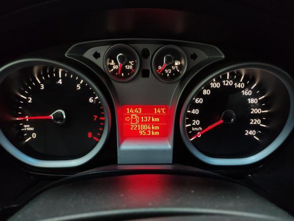 Ford Focus II Рестайлинг с пробегом 2010 года, цена 475 000 рублей, 221003 км, седан, Автокод Объявления
