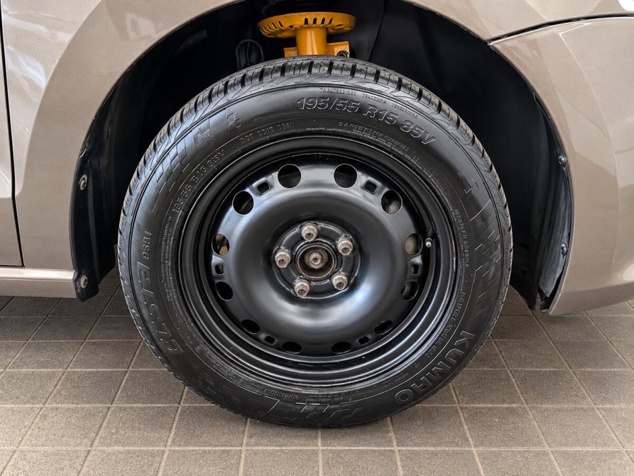 Volkswagen Polo V Рестайлинг Москва  - изображение 16