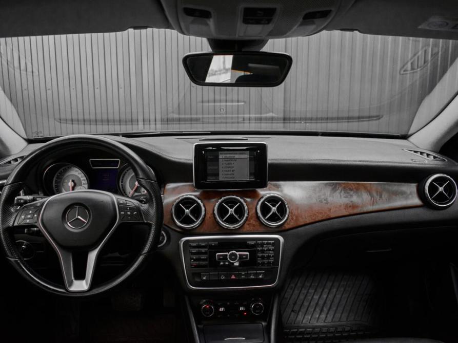 Mercedes-Benz GLA I (X156) Екатеринбург  - изображение 11