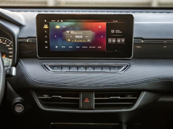 Haval Jolion I с пробегом 2023 года, цена 1 678 000 рублей, 107354 км, внедорожник, Автокод Объявления