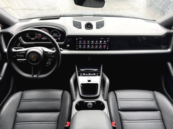 Porsche Cayenne III Рестайлинг с пробегом 2023 года, цена 14 940 000 рублей, 5886 км, внедорожник, Автокод Объявления