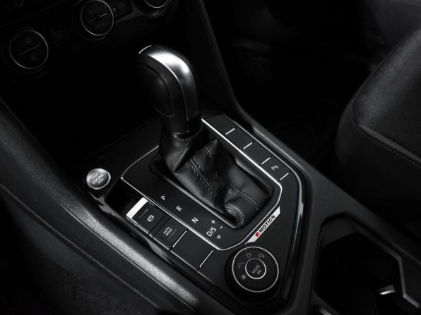 Volkswagen Tiguan II с пробегом 2020 года, цена 2 560 000 рублей, 54300 км, внедорожник, Автокод Объявления