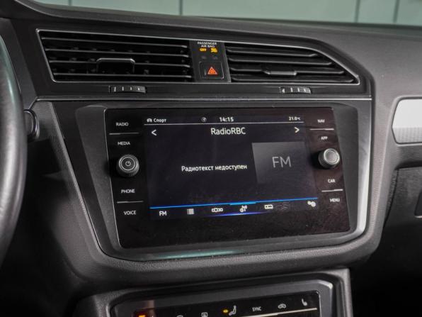 Volkswagen Tiguan II Рестайлинг с пробегом 2021 года, цена 2 349 000 рублей, 120593 км, внедорожник, Автокод Объявления