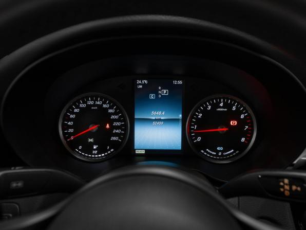 Mercedes-Benz C-Класс IV (W205) Рестайлинг с пробегом 2019 года, цена 3 370 000 рублей, 52453 км, седан, Автокод Объявления