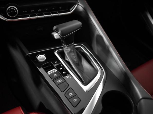 Changan Eado Plus с пробегом 2023 года, цена 1 630 000 рублей, 29240 км, седан, Автокод Объявления