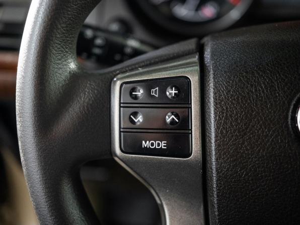 Toyota Land Cruiser Prado 150 Series с пробегом 2010 года, цена 3 140 000 рублей, 110525 км, внедорожник, Автокод Объявления