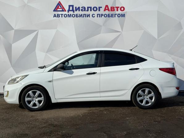 Hyundai Solaris I с пробегом 2014 года, цена 700 000 рублей, 217036 км, седан, Автокод Объявления