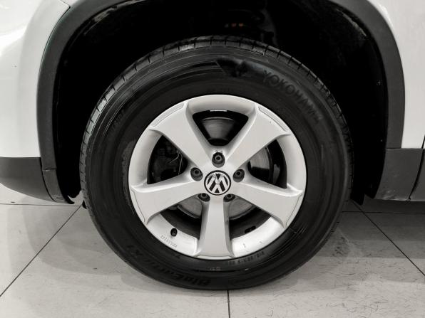 Volkswagen Tiguan I Рестайлинг с пробегом 2012 года, цена 1 050 000 рублей, 213896 км, внедорожник, Автокод Объявления