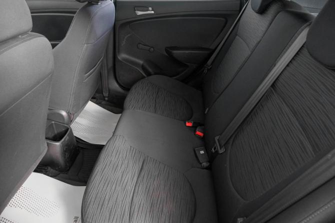 Hyundai Solaris I Рестайлинг с пробегом 2016 года, цена 719 000 рублей, 142000 км, хэтчбек, Автокод Объявления