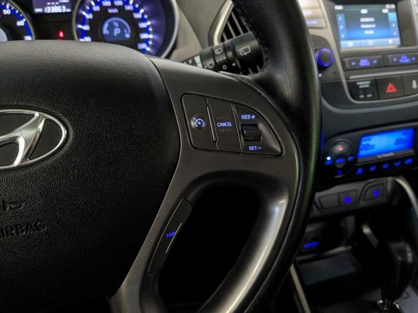 Hyundai ix35 I Рестайлинг с пробегом 2013 года, цена 1 385 000 рублей, 133863 км, внедорожник, Автокод Объявления