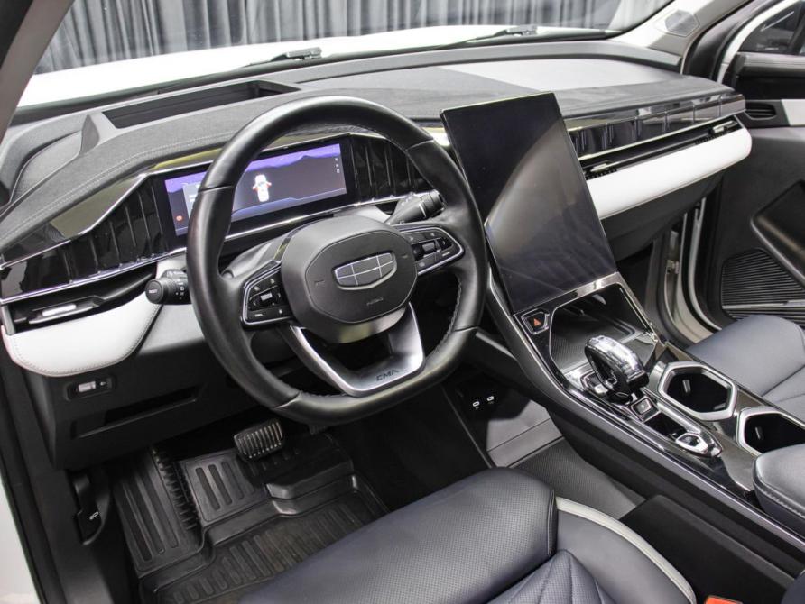 Geely Atlas II Москва  - изображение 15