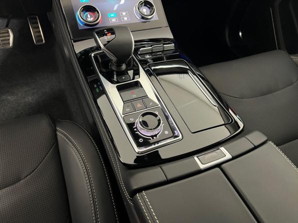 JETOUR X70 PLUS I Рестайлинг с пробегом 2024 года, цена 2 559 220 рублей, 2673 км, внедорожник, Автокод Объявления
