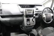 Toyota Noah II (R70) Иркутск  - изображение 34