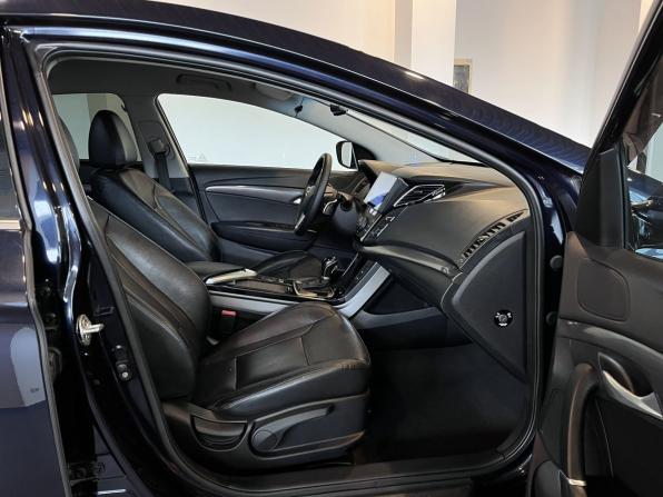 Hyundai i40 I с пробегом 2013 года, цена 1 245 000 рублей, 180207 км, седан, Автокод Объявления