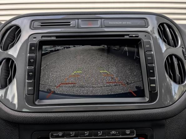 Volkswagen Tiguan I Рестайлинг с пробегом 2015 года, цена 1 795 000 рублей, 92076 км, внедорожник, Автокод Объявления