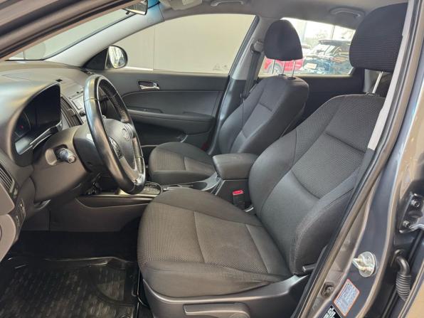 Hyundai i30 I Рестайлинг с пробегом 2010 года, цена 749 000 рублей, 216487 км, хэтчбек, Автокод Объявления