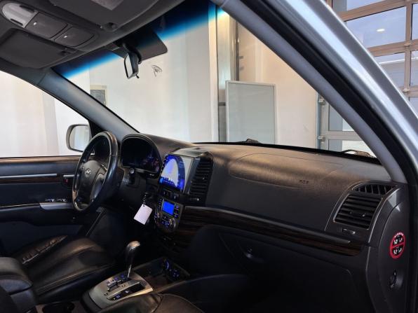 Hyundai Santa Fe II Рестайлинг с пробегом 2011 года, цена 1 400 000 рублей, 259623 км, внедорожник, Автокод Объявления