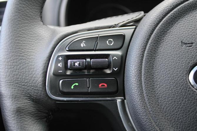 Kia Sportage IV с пробегом 2017 года, цена 1 690 000 рублей, 177000 км, внедорожник, Автокод Объявления